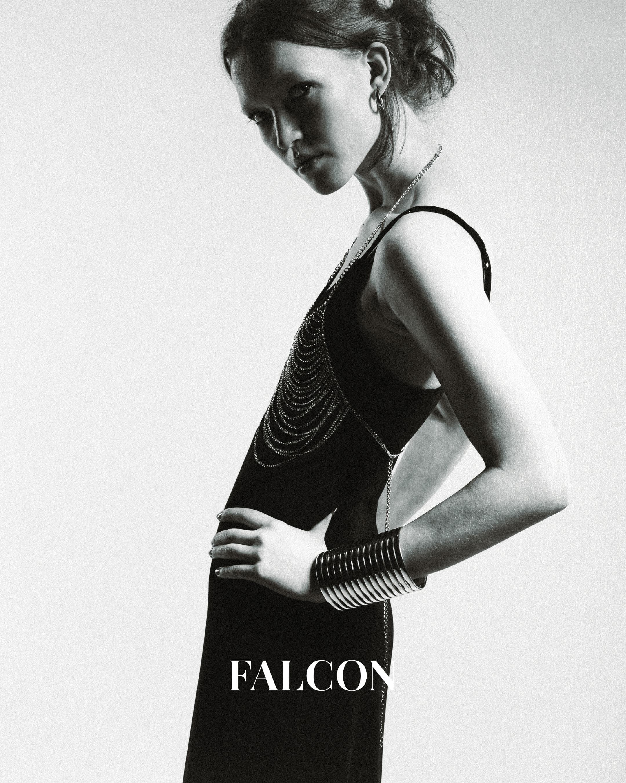 Julia gallery thumbnail 5